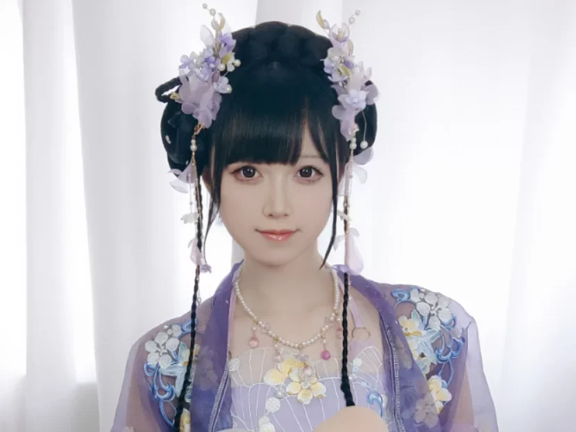 Asagiriai爱ちゃん英仙座-日本coser的科幻风造型