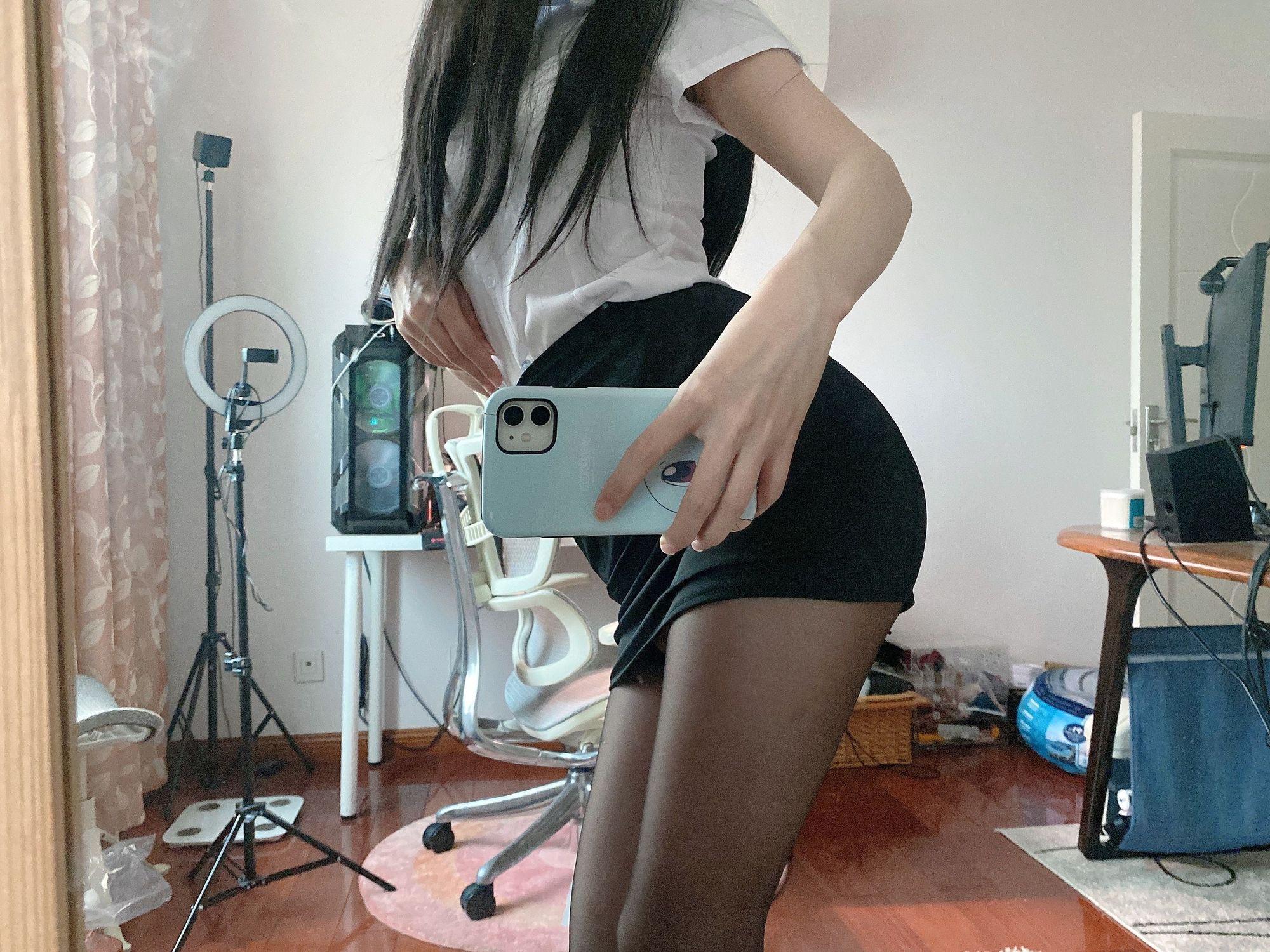 51酱九月服饰80P精修-440MB氛围感合集的留白美学