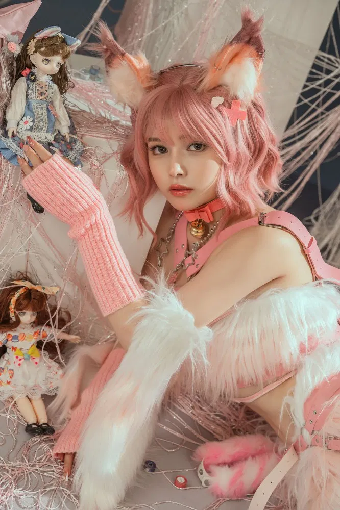 七月喵子蒂迟亚希24P华丽与神秘交织的异世界使者 七月喵子蒂迟亚希24P华丽与神秘交织的异世界使者