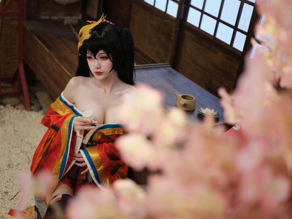 一米八的大梨子Cosplay大凤和服31P的顶级气场