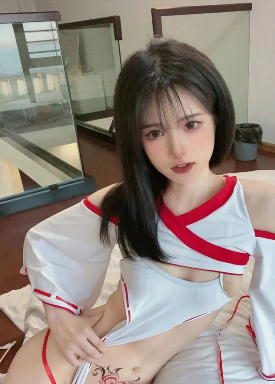 陕西91年Coser倦倦喵JK的书包66P的日常系表现力 陕西91年Coser倦倦喵JK的书包66P的日常系表现力