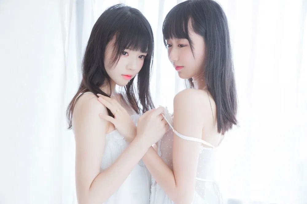 广东天秤座百万粉Coser木棉棉OwO花束里的浪漫48P赏析 广东天秤座百万粉Coser木棉棉OwO花束里的浪漫48P赏析