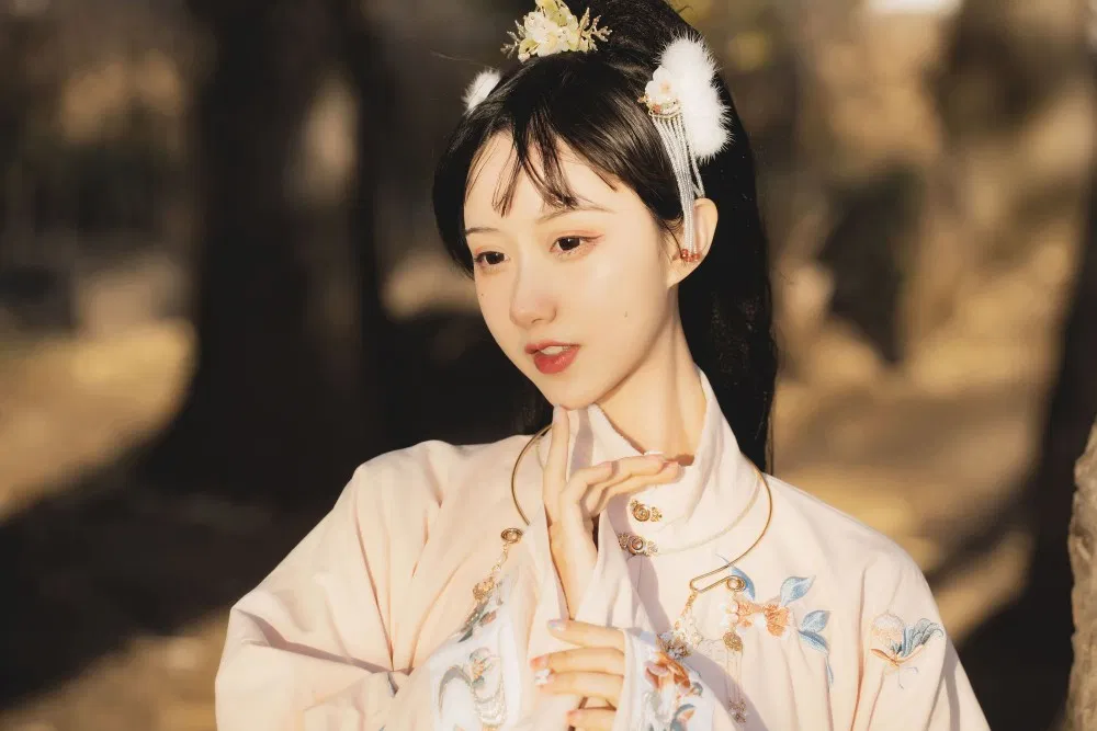 广东天秤座百万粉Coser木棉棉OwO花束里的浪漫48P赏析 广东天秤座百万粉Coser木棉棉OwO花束里的浪漫48P赏析