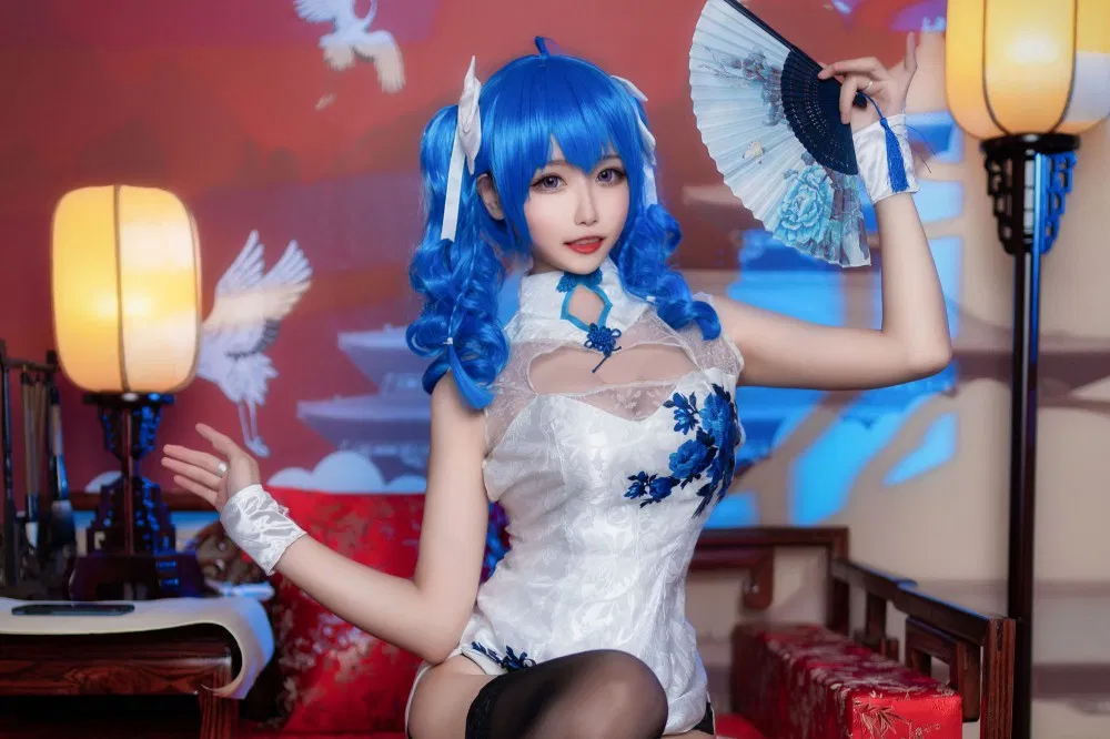 Momoko葵葵介绍及cos作品合集 Momoko葵葵介绍及cos作品合集