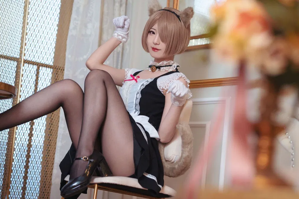 南京二次元Coser弥音音ww碧蓝航线爱宕校服