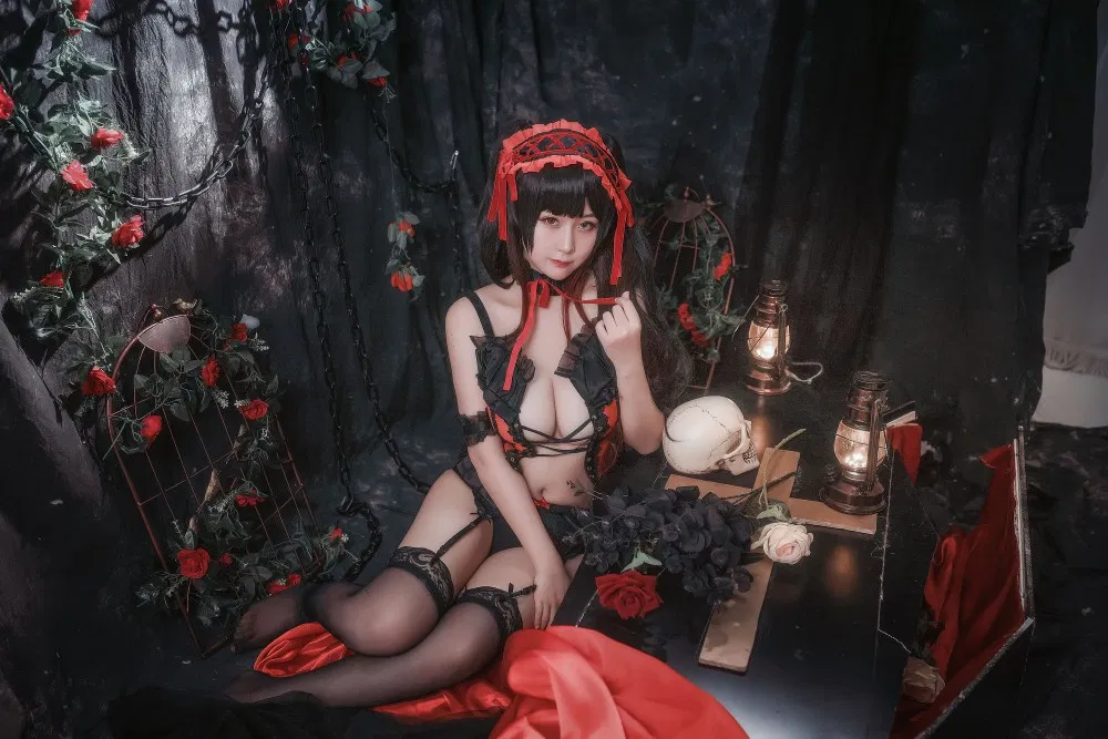 猫九酱Sakura碧蓝航线大凤COS舰娘大凤如何做到神还原