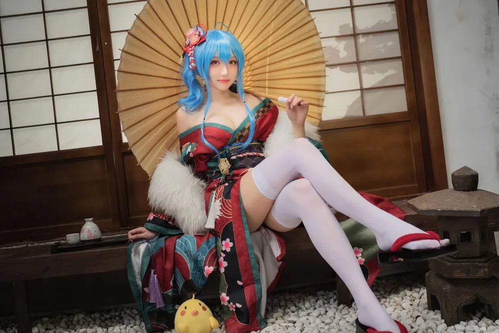 搜她时别把名字记混，认准广东金牛座169的coser