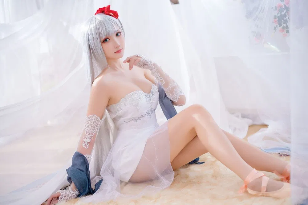 搜她时别把名字记混，认准广东金牛座169的coser