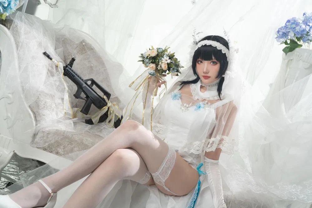 搜她时别把名字记混，认准广东金牛座169的coser