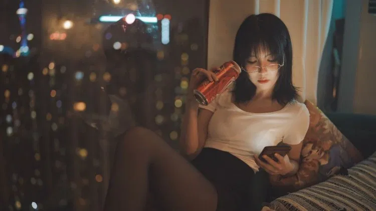 枸名(逐月Su)治愈系少年喵18P如何唤醒你遗忘的时光 枸名(逐月Su)治愈系少年喵18P如何唤醒你遗忘的时光