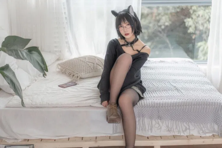 枸名(逐月Su)治愈系少年喵18P如何唤醒你遗忘的时光 枸名(逐月Su)治愈系少年喵18P如何唤醒你遗忘的时光