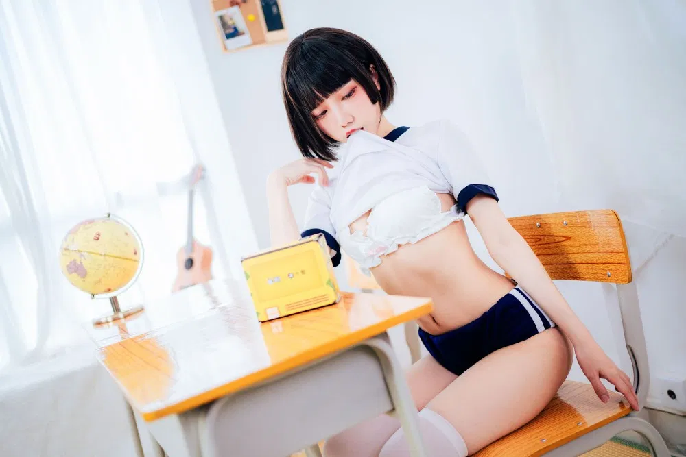 广州01年处女座Coser果咩酱w春野苍穹图册赏析 广州01年处女座Coser果咩酱w春野苍穹图册赏析