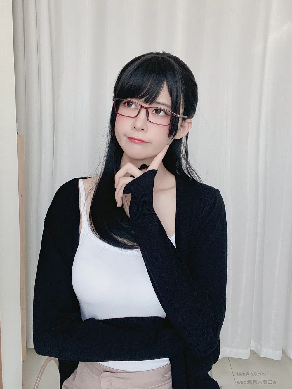 Coser眼酱大魔王w最新图赏icoser，在哪看这条得先捋清