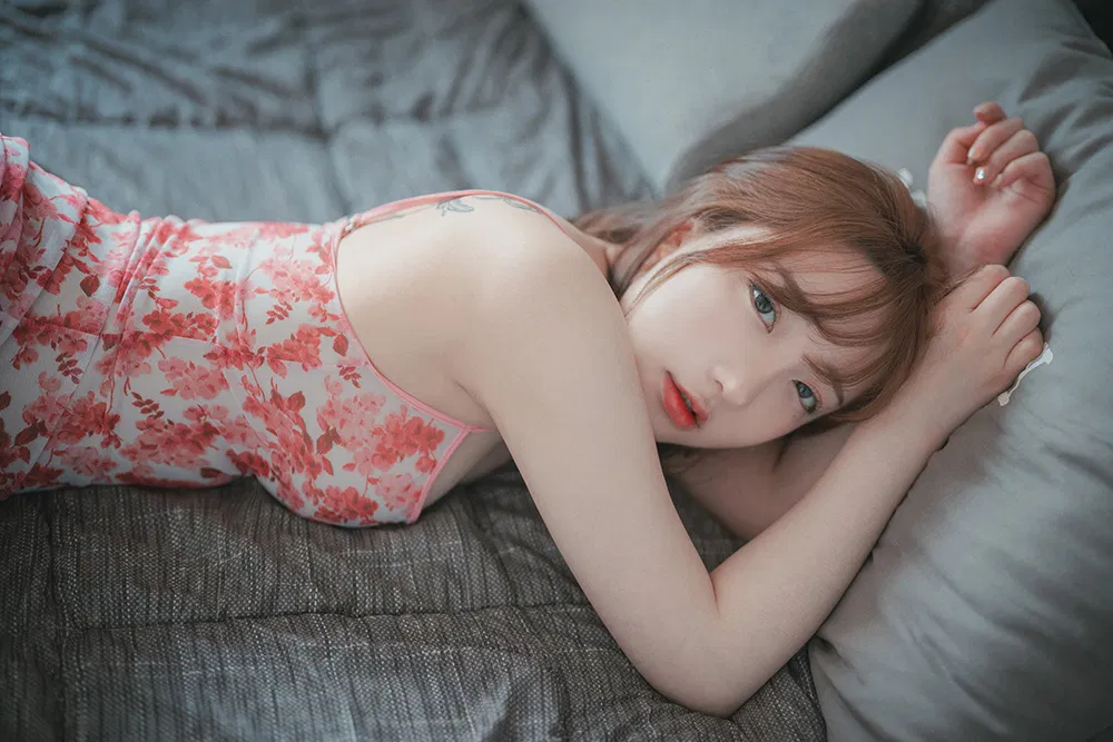 Coser「孫樂樂写真合集」95期122.7G,新手别把名字认串