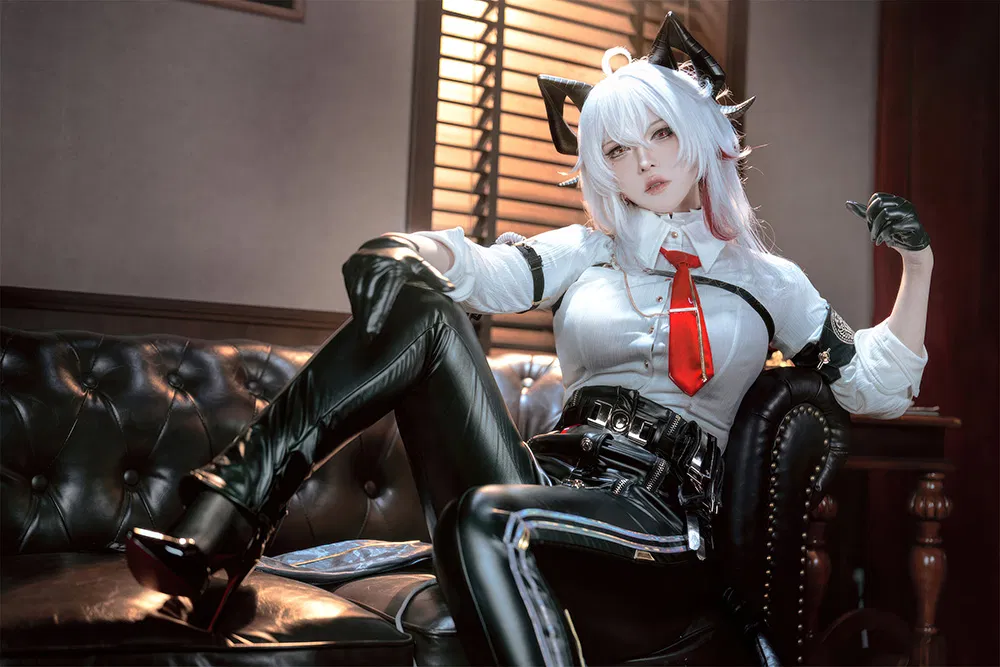 Coser「半半子图集高清大图最新一期」137期拆开看,新手先认这几层 Coser「半半子图集高清大图最新一期」137期拆开看,新手先认这几层