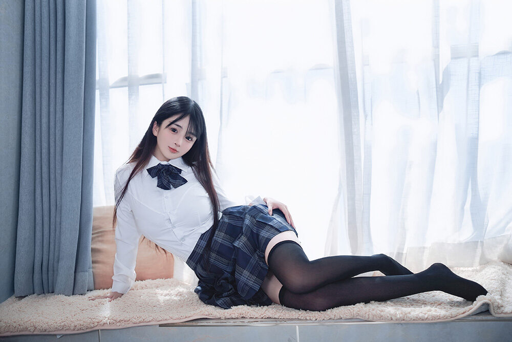 桜井宁宁COS蕾姆兔女郎最出圈的一组角色扮演
