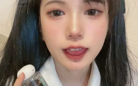 陕西91年Coser倦倦喵JK的书包66P的日常系表现力