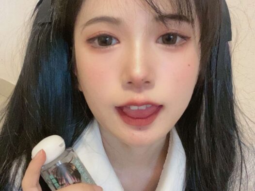 陕西91年Coser倦倦喵JK的书包66P的日常系表现力